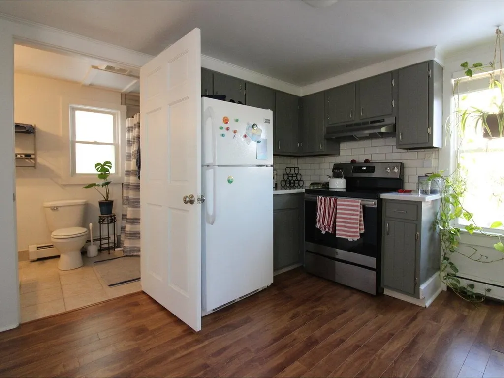 425 Manhattan Drive Burlington VT 05401