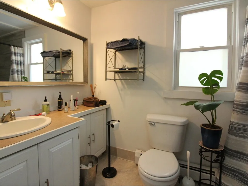 425 Manhattan Drive Burlington VT 05401