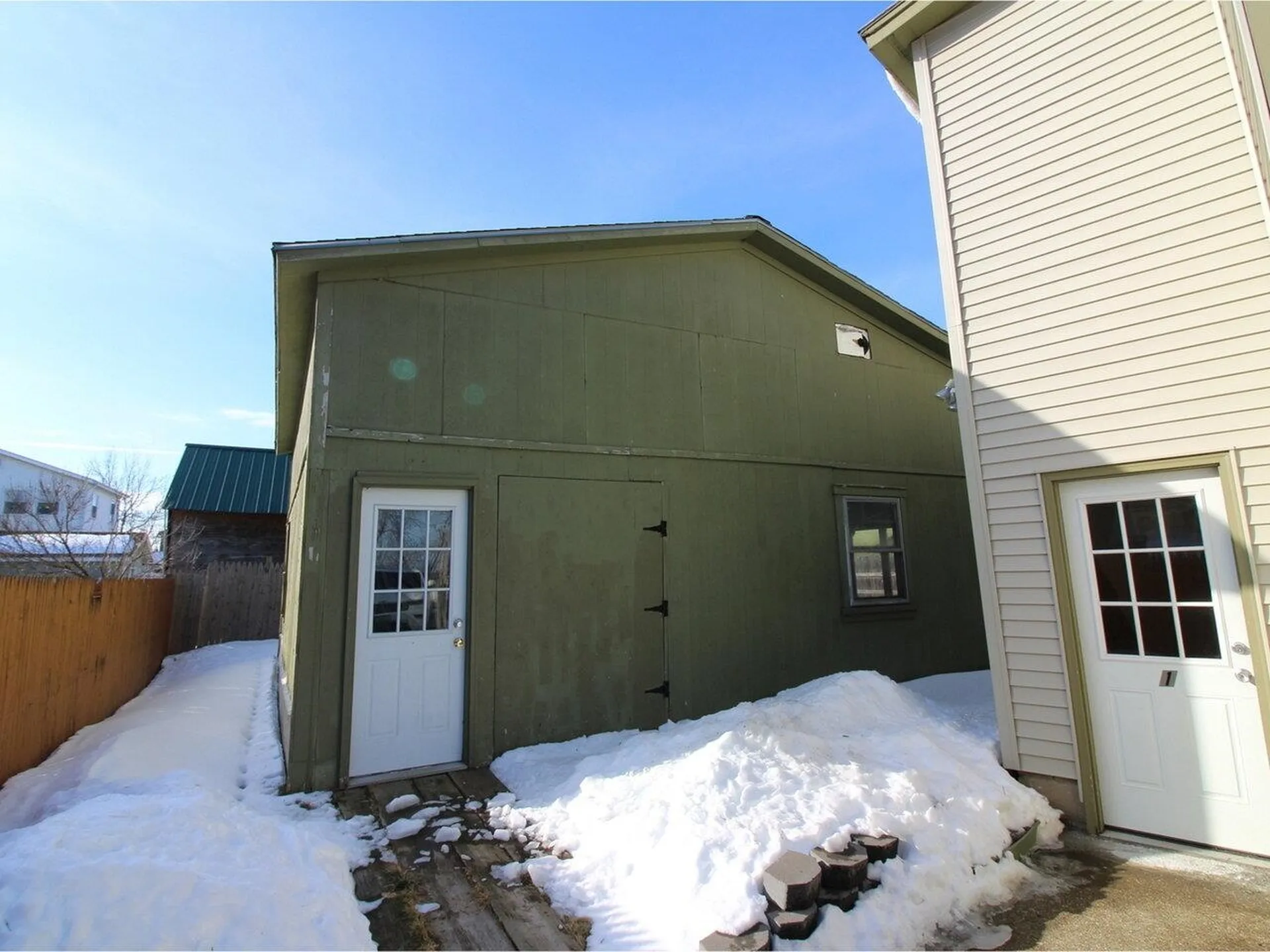 425 Manhattan Drive Burlington VT 05401