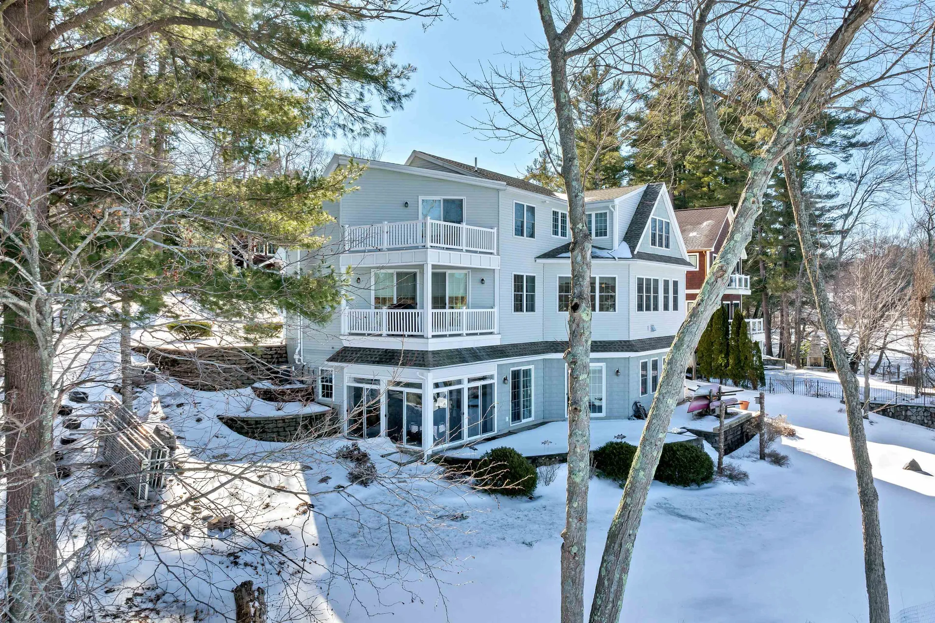 31 West Shore Road Windham NH 03087