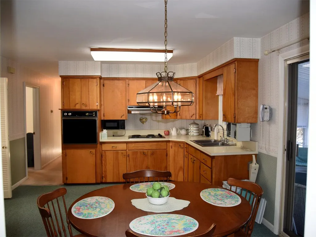 95 Laurel Hill Drive South Burlington VT 05403