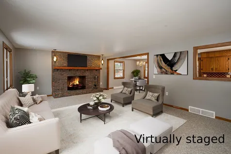 3 Robin Drive Hudson NH 03051