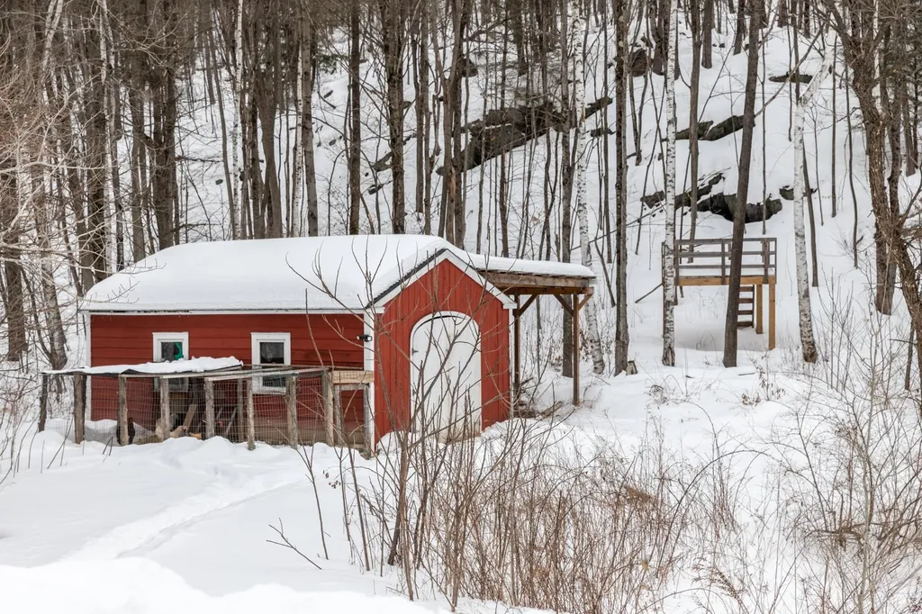 241 Lost Nation Road Essex VT 05452