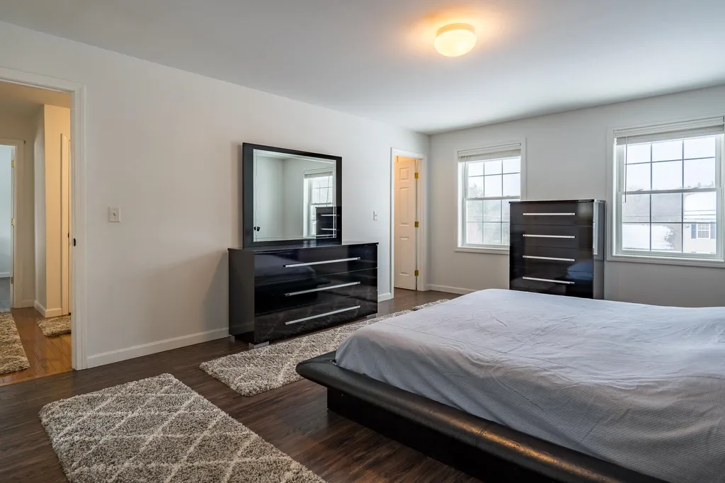 8 Fessenden Lane Weare NH 03281