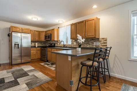 8 Fessenden Lane Weare NH 03281