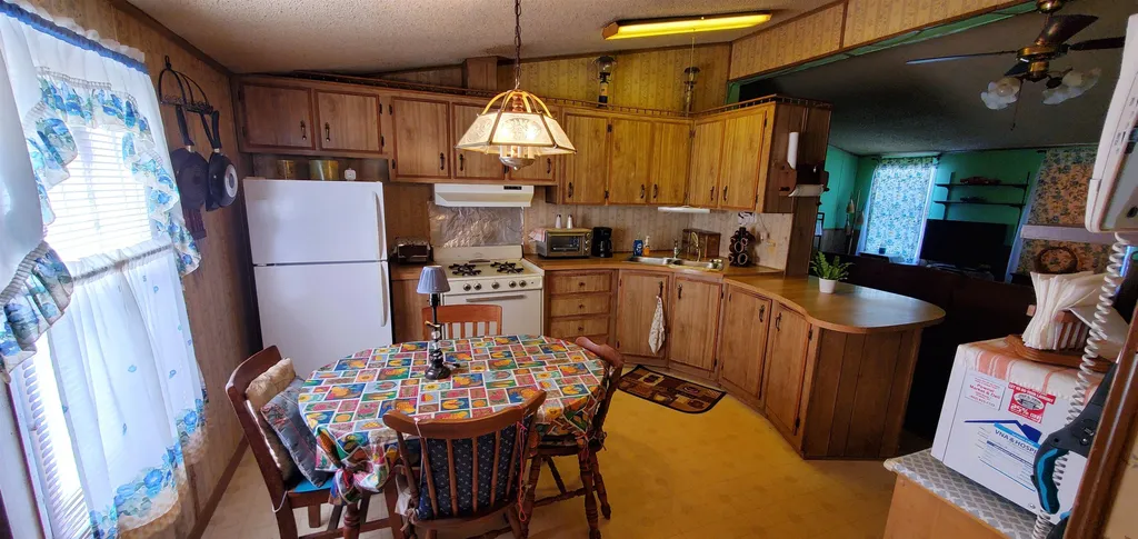 282 Barber Pond Road Pownal VT 05261
