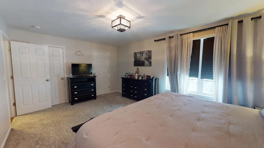 14 Richfield Way Wilton NH 03086