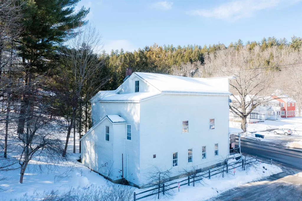 51 South Main Street Stowe VT 05672