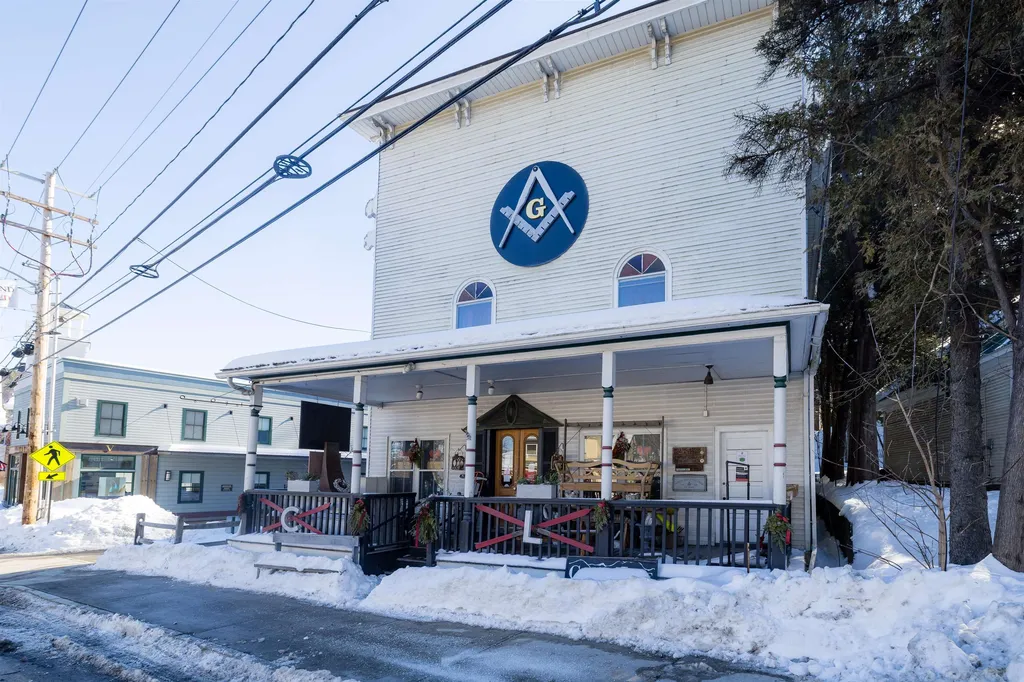 51 South Main Street Stowe VT 05672