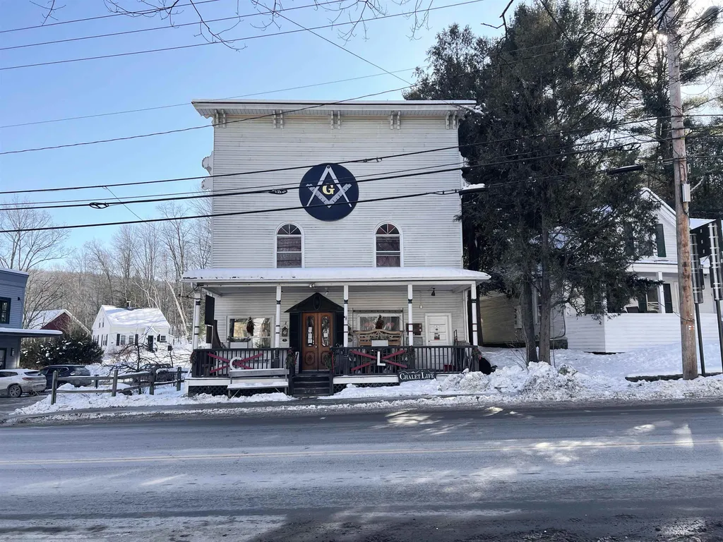 51 South Main Street Stowe VT 05672