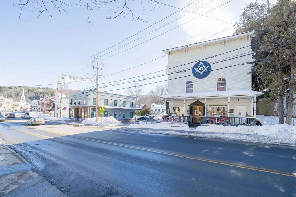 51 South Main Street Stowe VT 05672