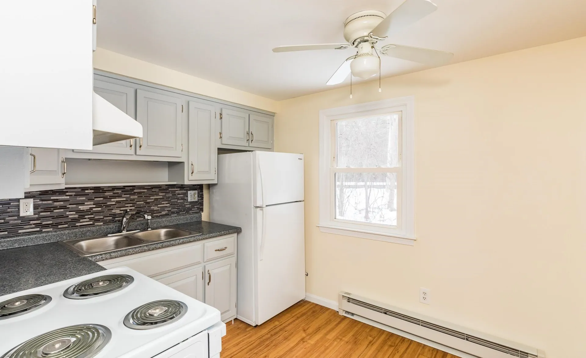 10 Beech Hill Road Exeter NH 03833