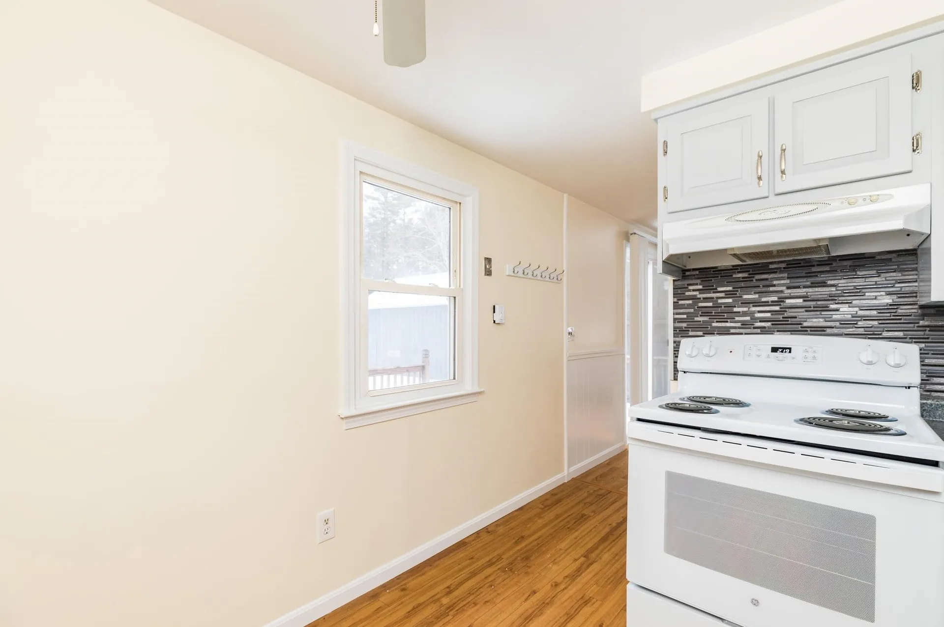 10 Beech Hill Road Exeter NH 03833