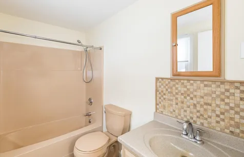 10 Beech Hill Road Exeter NH 03833