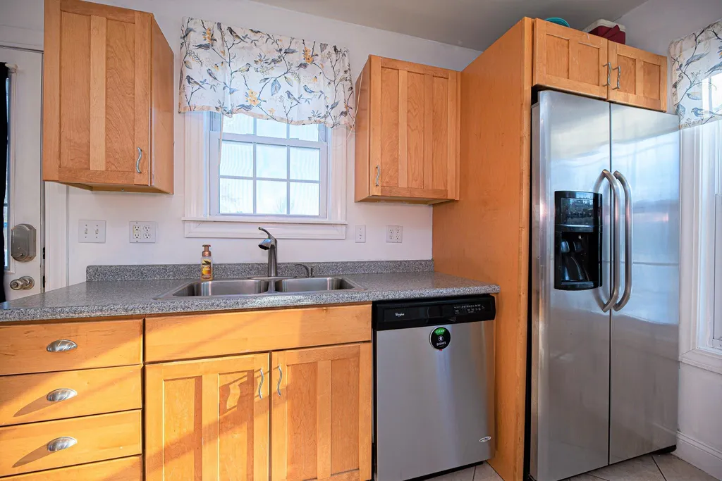 320 High Street Somersworth NH 03878