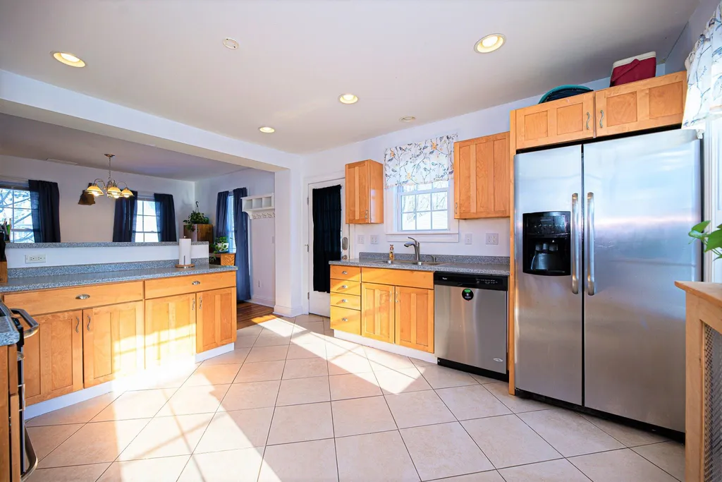 320 High Street Somersworth NH 03878