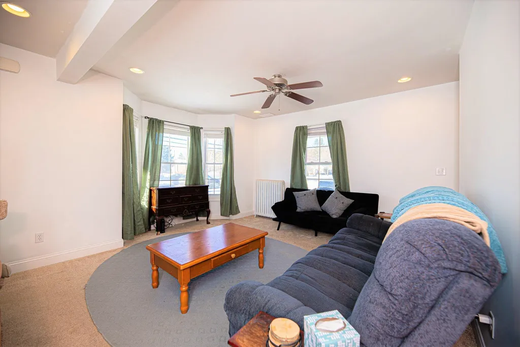 320 High Street Somersworth NH 03878