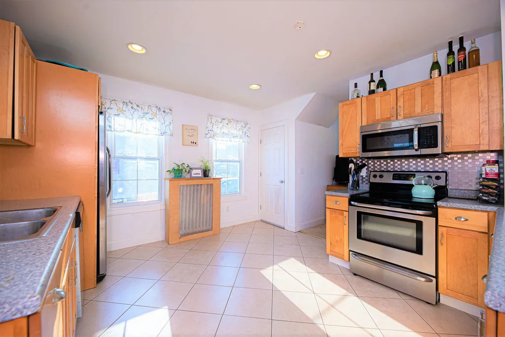 320 High Street Somersworth NH 03878