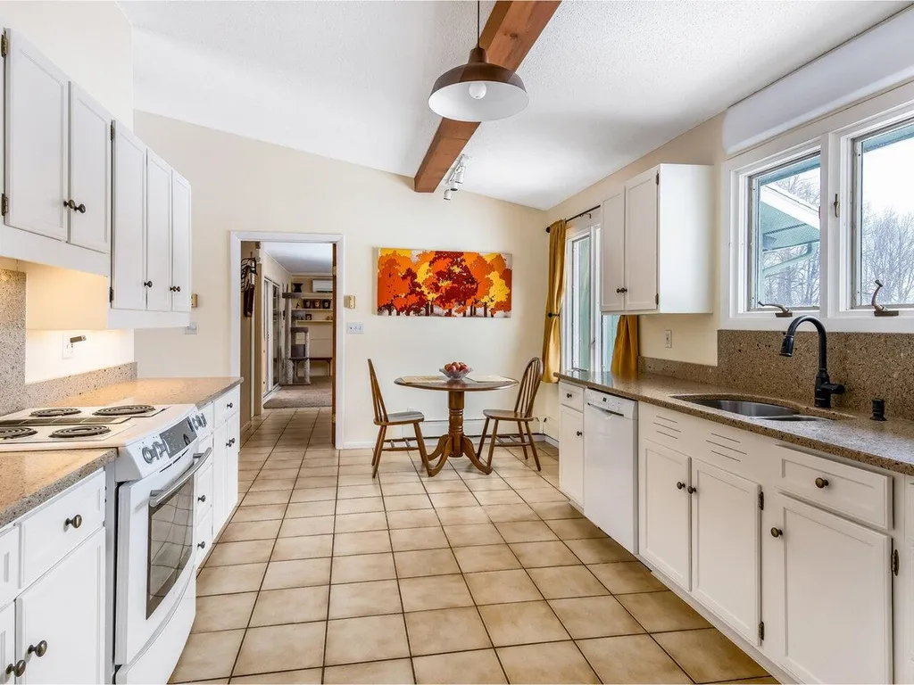 1557 Silver Street Hinesburg VT 05461