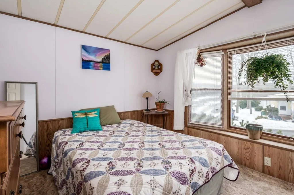 26 Lilac Drive Rochester NH 03867