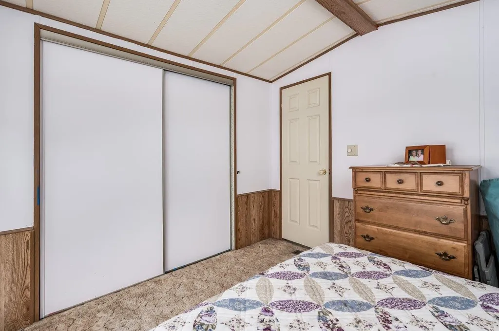 26 Lilac Drive Rochester NH 03867