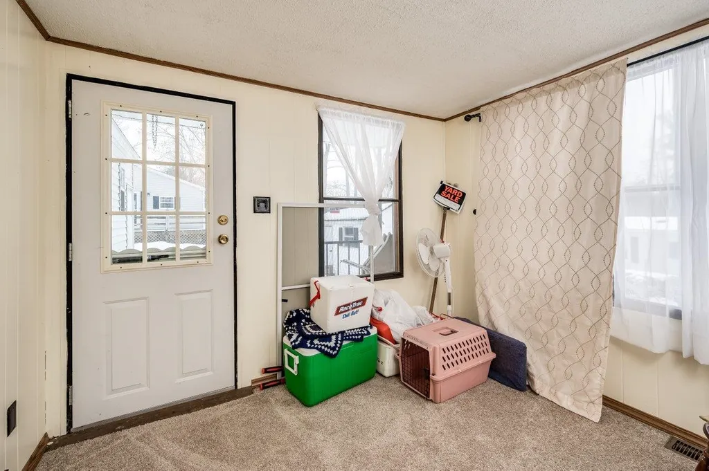 26 Lilac Drive Rochester NH 03867
