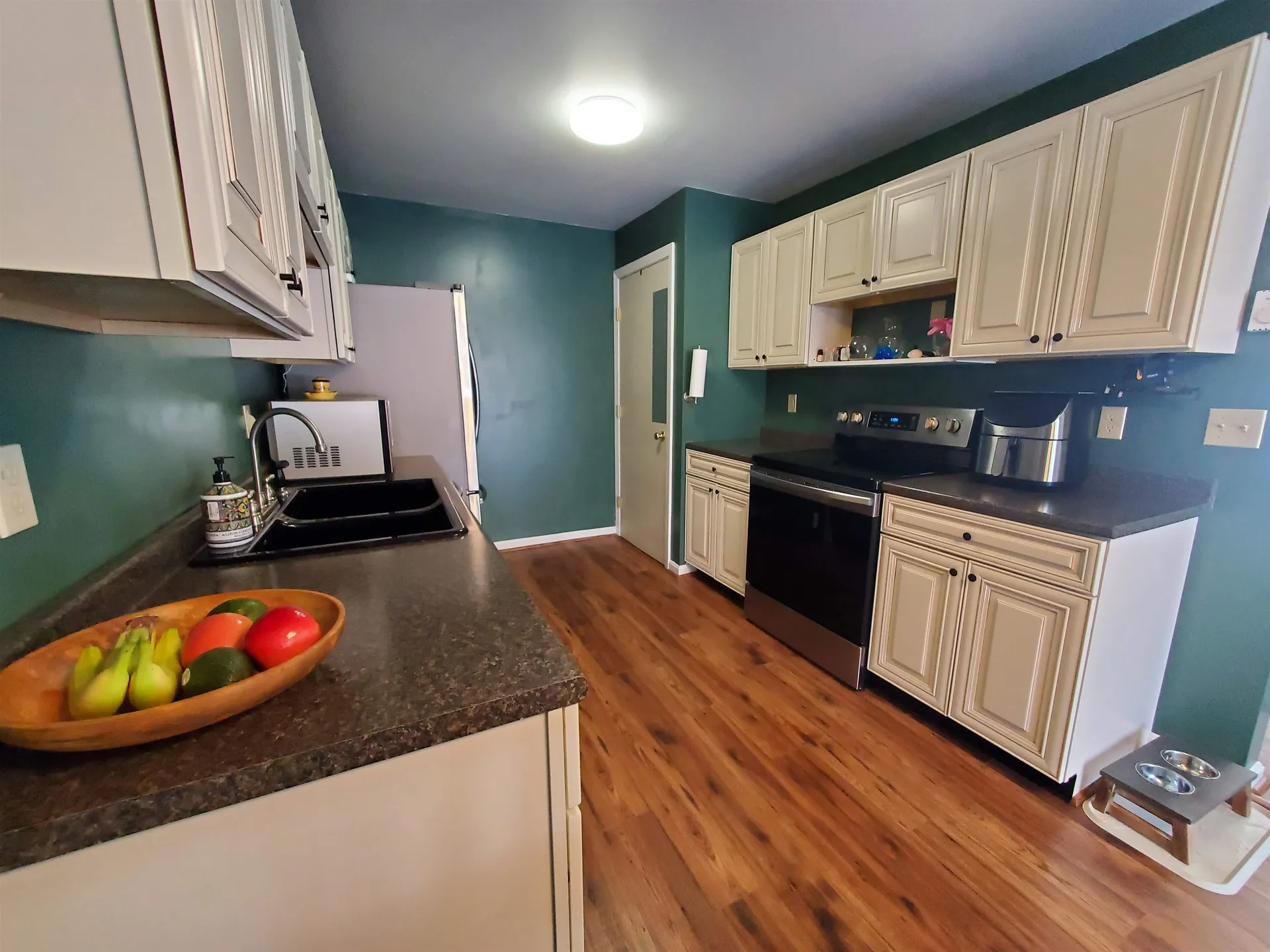 20 Lily Pond Road Hartford VT 05001