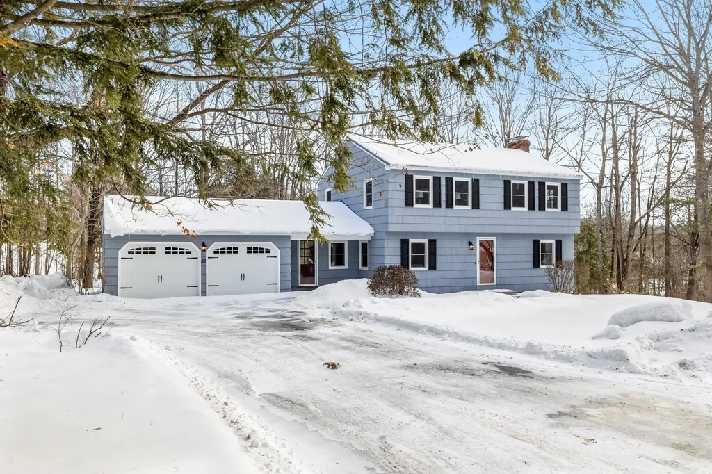 38 Lynnewood Road Laconia NH 03246