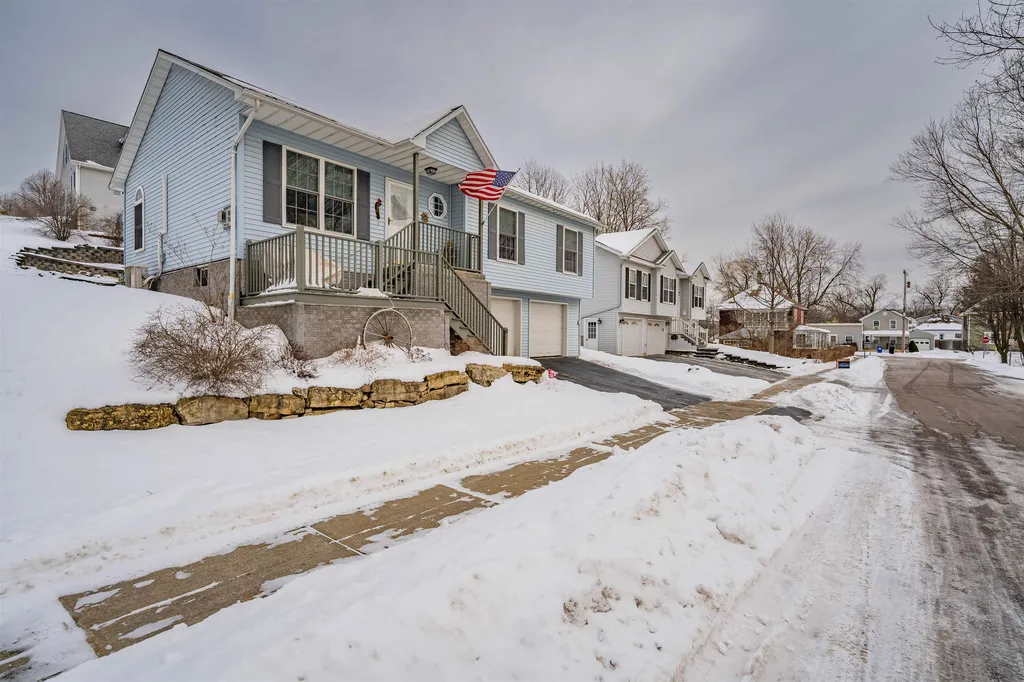 11 Thornton Street Winooski VT 05404