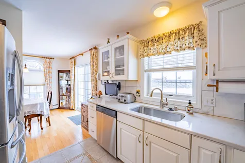 11 Thornton Street Winooski VT 05404