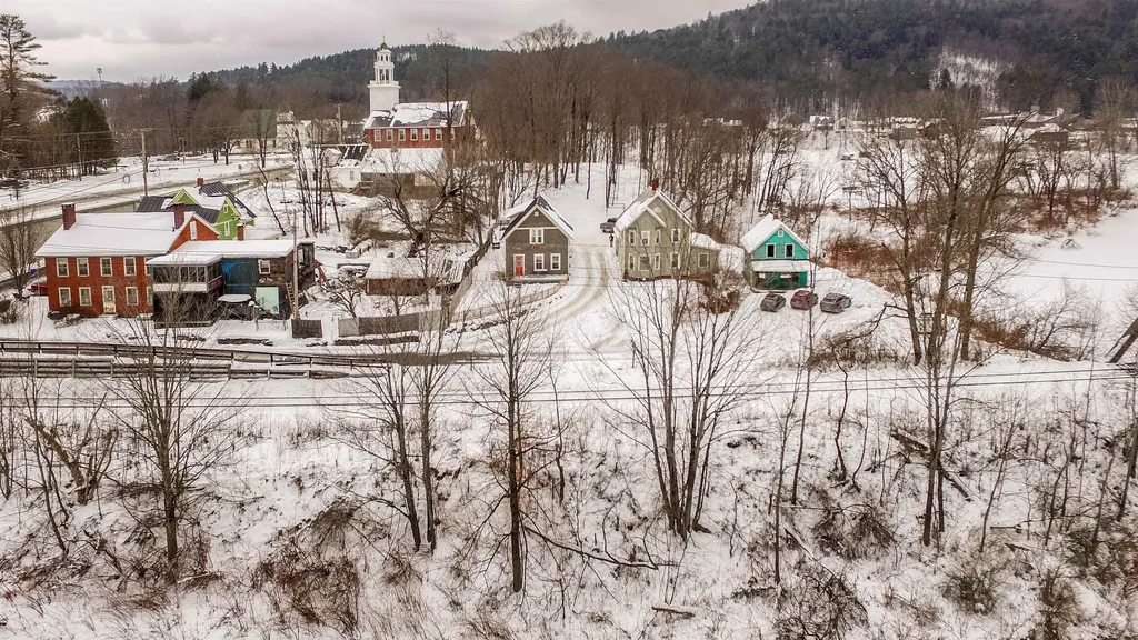 89 Lower Church Street Bethel VT 05032