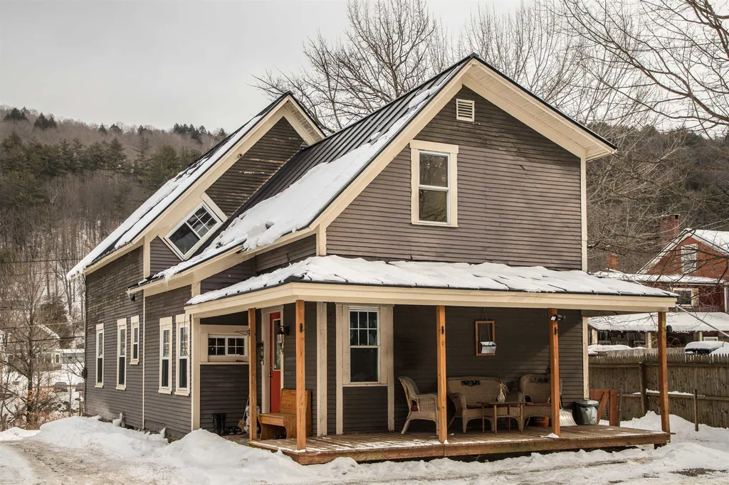 89 Lower Church Street Bethel VT 05032