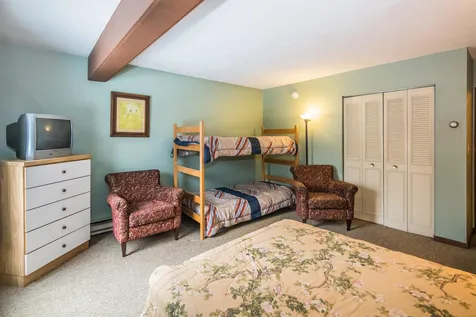 37 Gateway Court Mendon VT 05701
