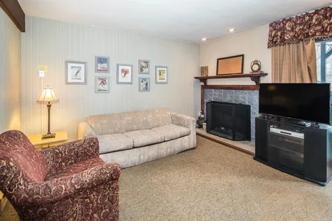 37 Gateway Court Mendon VT 05701