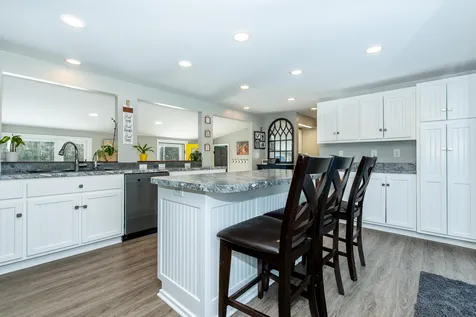 11 Huckins Road Madbury NH 03823