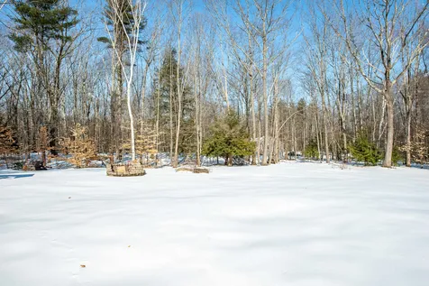 11 Huckins Road Madbury NH 03823