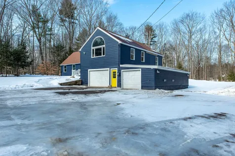 11 Huckins Road Madbury NH 03823