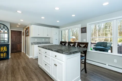 11 Huckins Road Madbury NH 03823