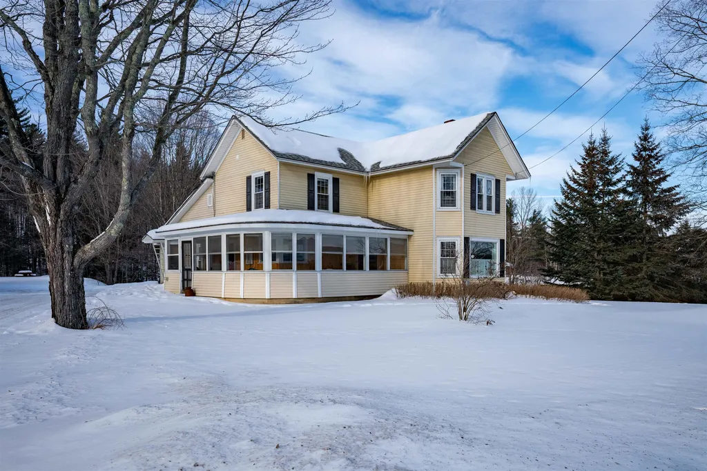 918 Vt Route 100 Westfield VT 05874