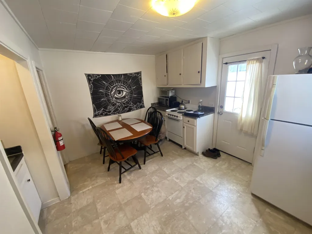 374 Mead Lane Middlebury VT 05753
