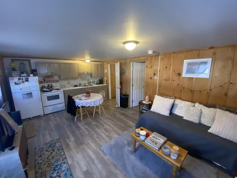 374 Mead Lane Middlebury VT 05753