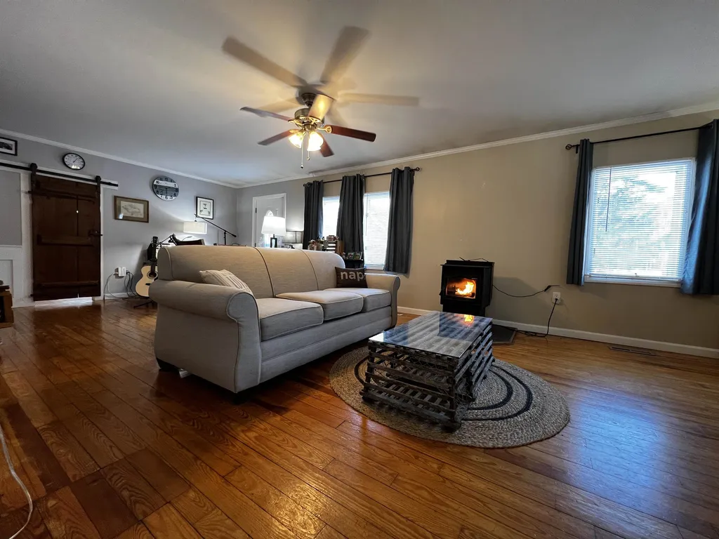 21 Ashbrook Road Exeter NH 03833