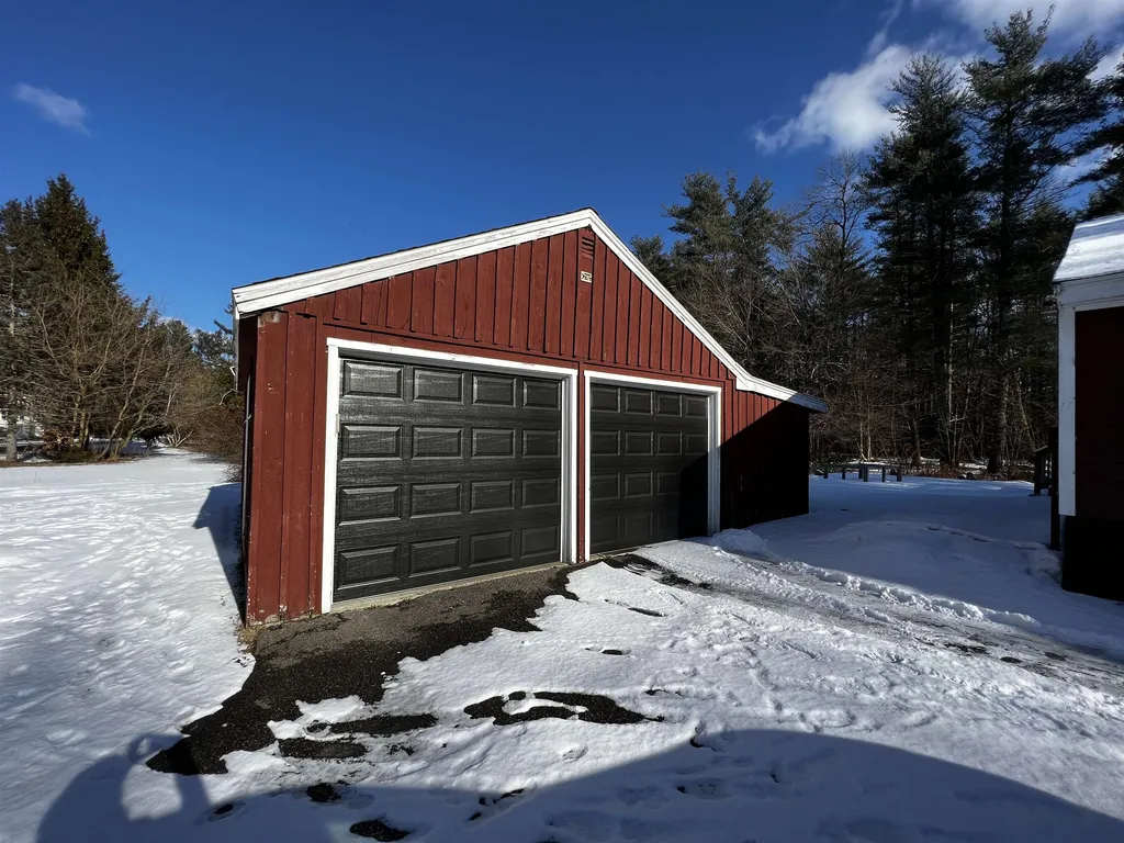 21 Ashbrook Road Exeter NH 03833