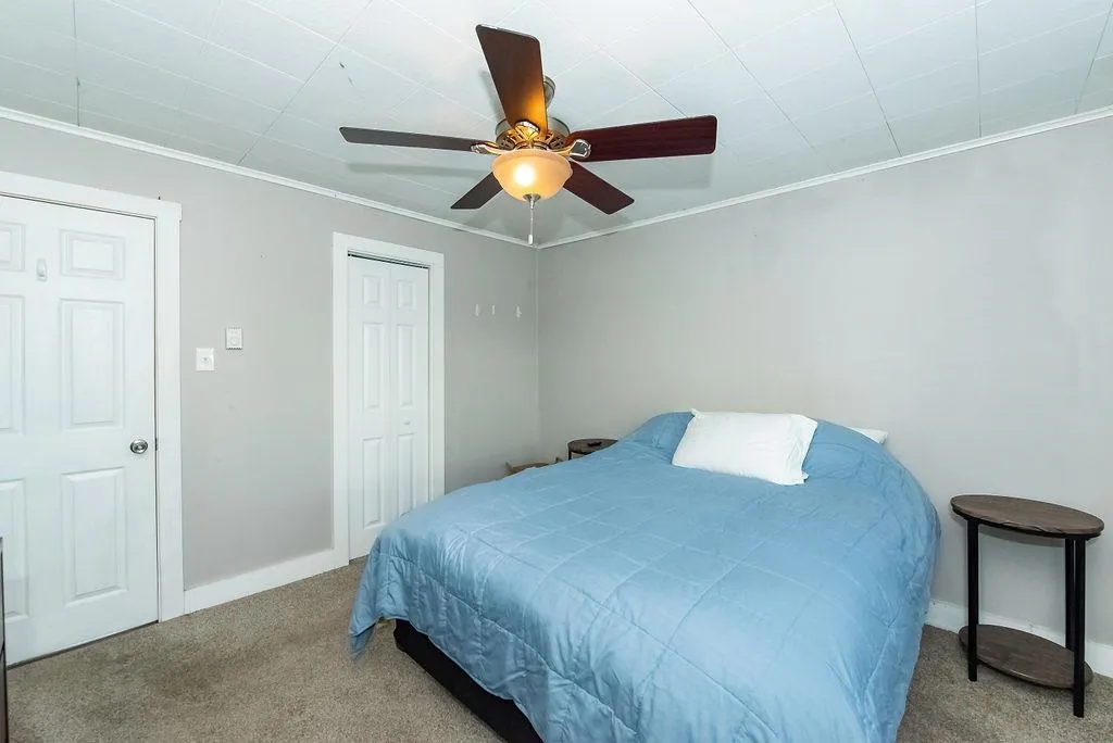 16-18 Macdougal Street Kittery ME 03904
