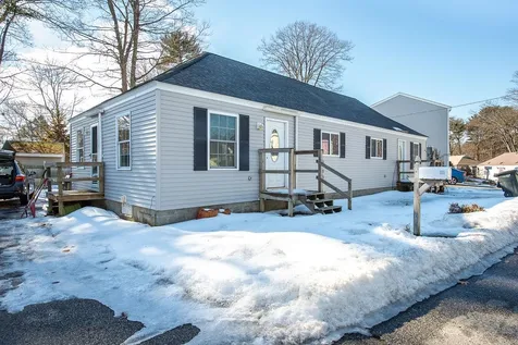 16-18 Macdougal Street Kittery ME 03904