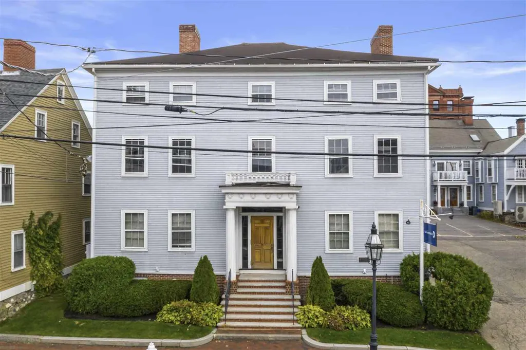 95 105 Court Street Portsmouth NH 03801