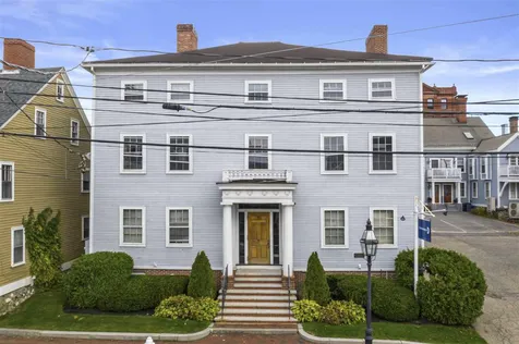 95 105 Court Street Portsmouth NH 03801