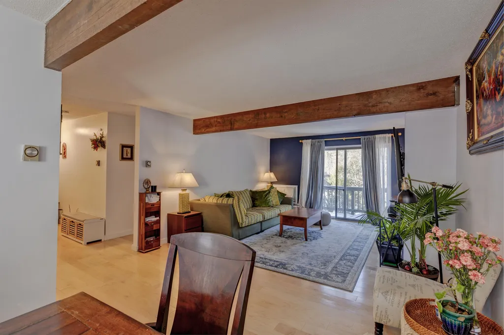118 Brook Hollow Road Hanover NH 03755