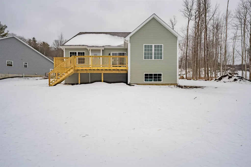 153 Ann Marie Lane Colchester VT 05446