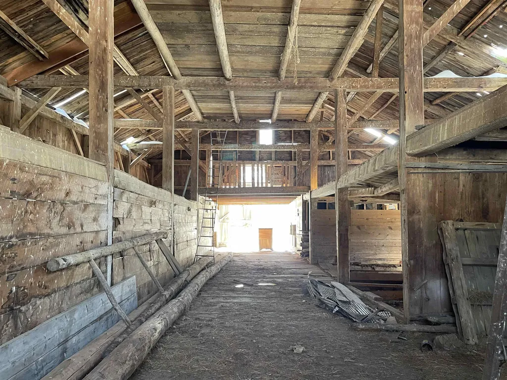 1040 East Washington Road Hillsborough NH 03244